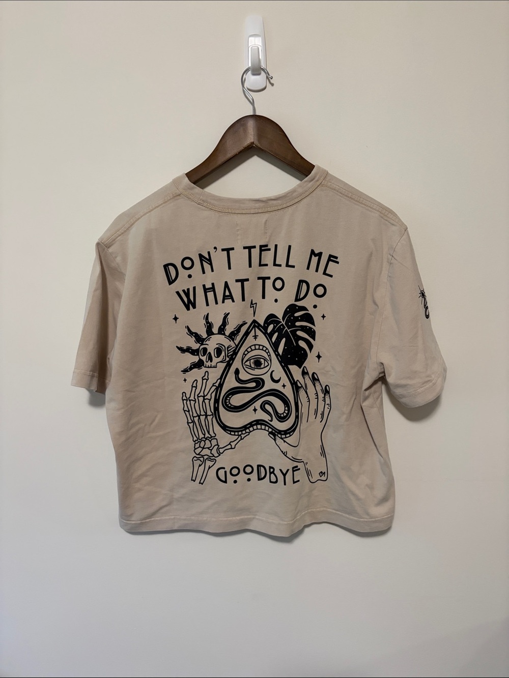 Beige Graphic Crop Tee - Womens Casual Short Sleeve Top - Picture 3 of 4
